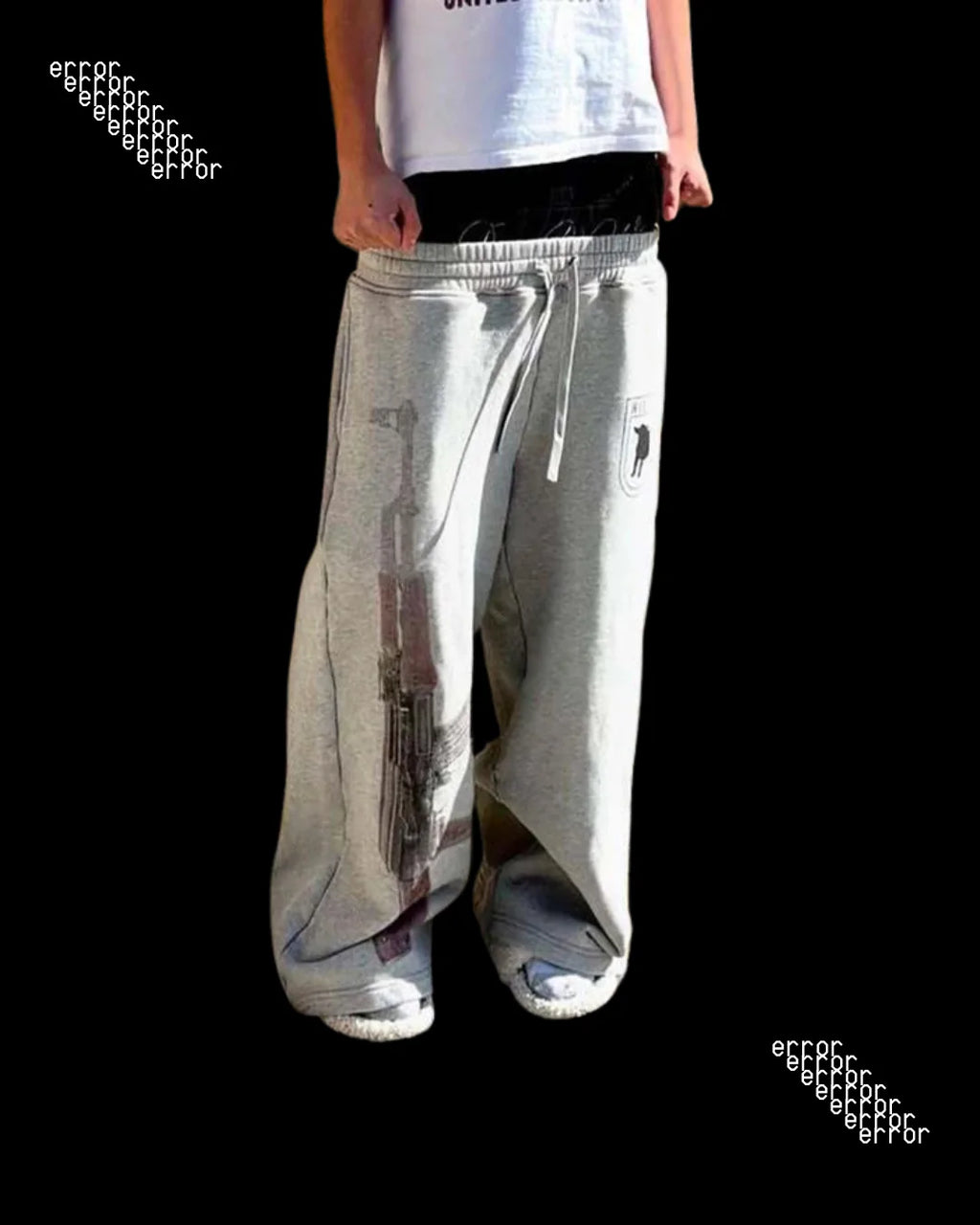 'AKSHOTZ' SWEATPANTS